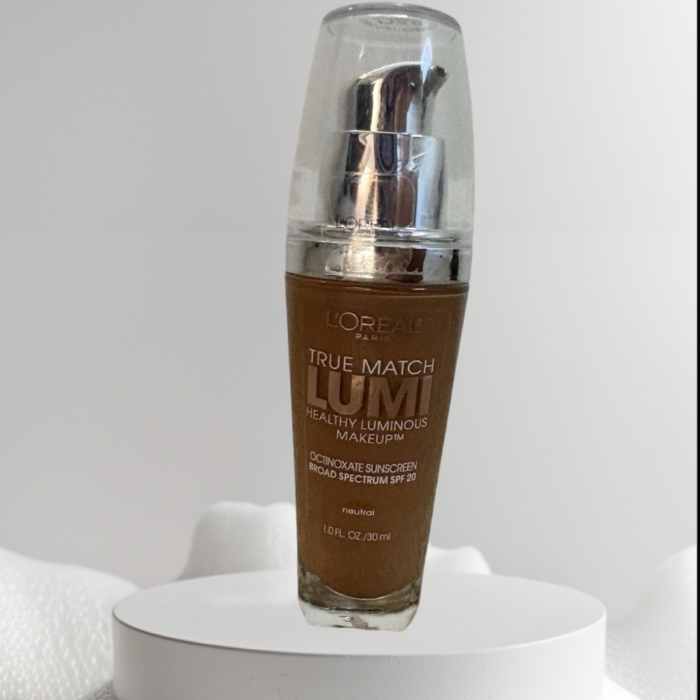 L'Oreal True Match Lumi Foundation| N7-8 neutral | classic tan-capuccino